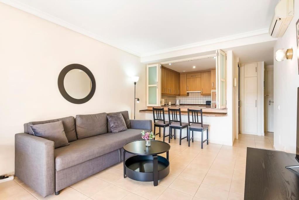 Bright And Welcoming Holiday Home Puerto de Santiago  Exterior photo